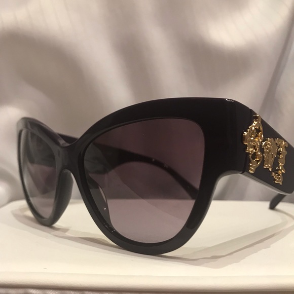 Versace Accessories - 🇮🇹VERSACE Purple Cat Eye 🇮🇹